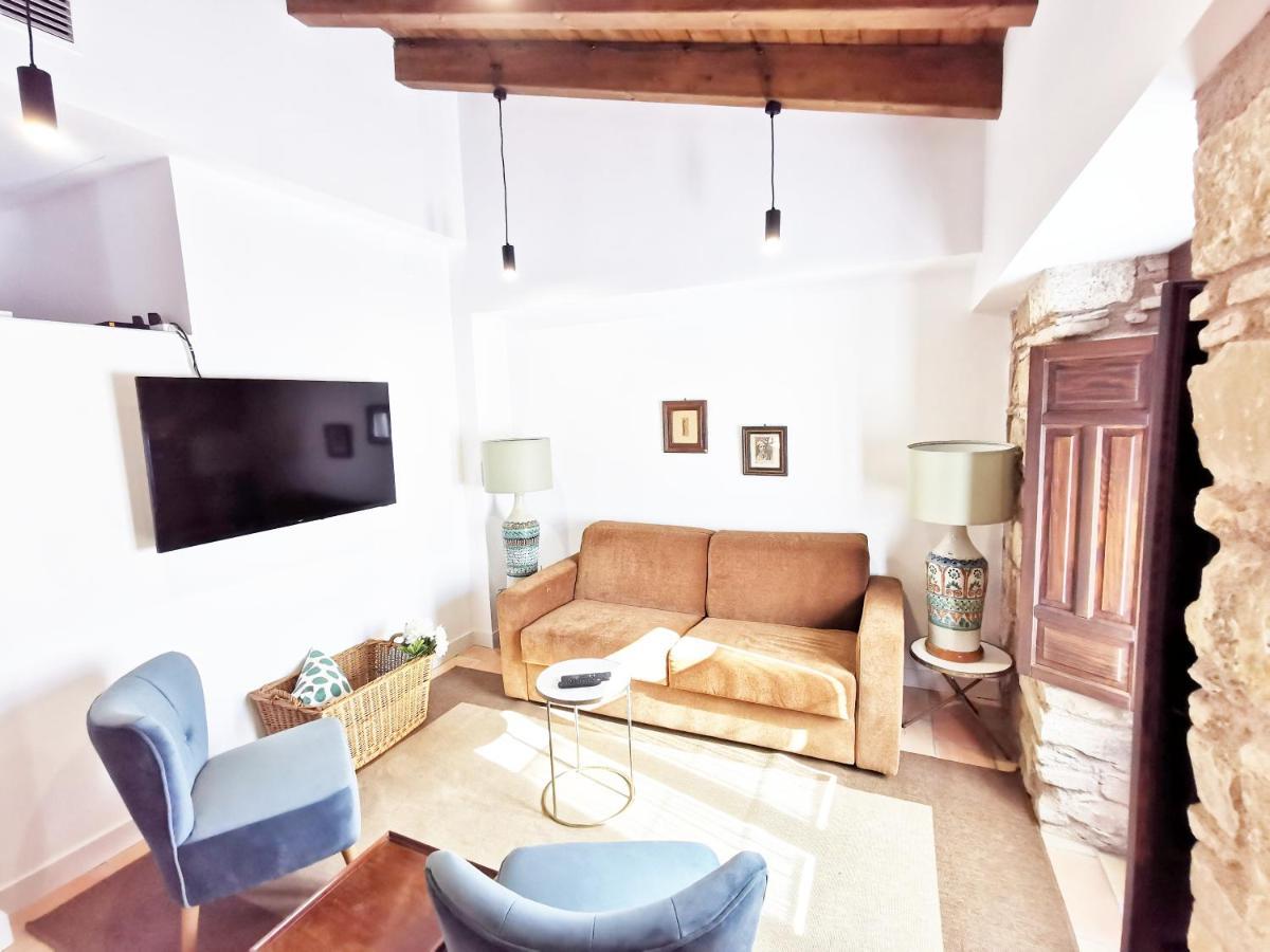 Apartamentos Tres Llaves Palacio De Vela De Los Cobos Úbeda Exterior foto